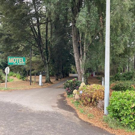 تيموكو Motel Los Robles المظهر الخارجي الصورة